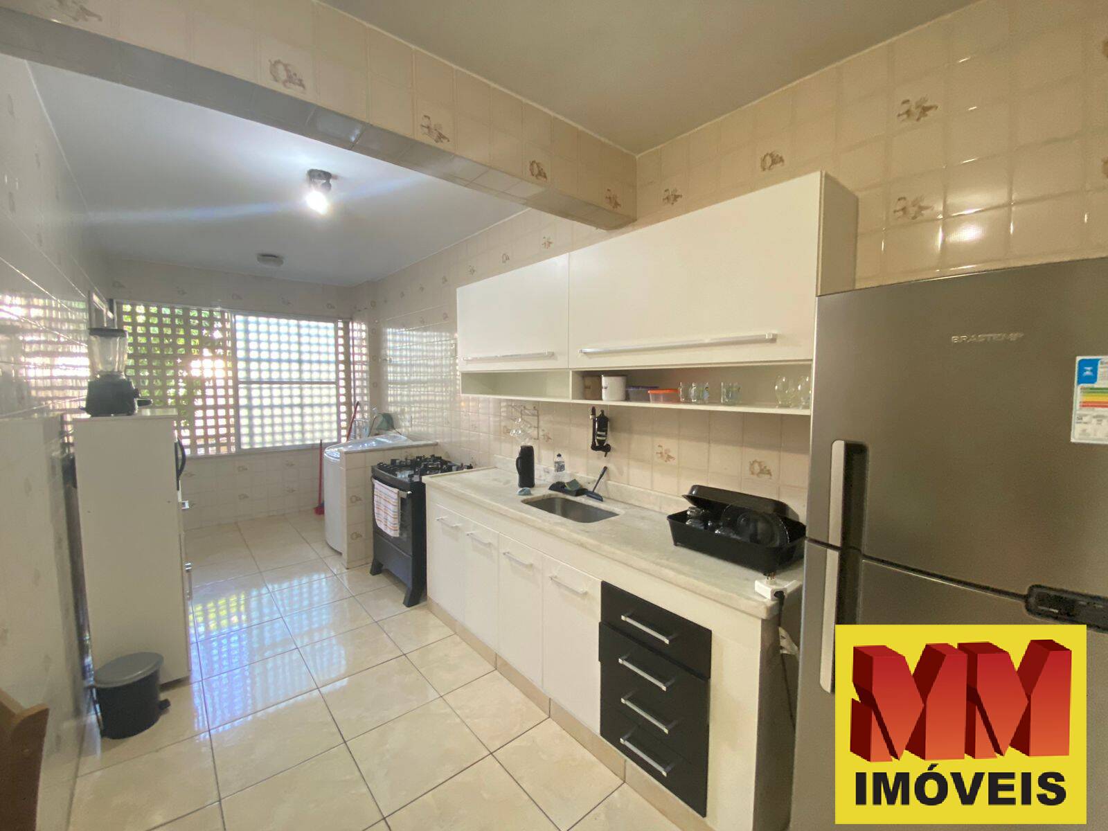 Apartamento à venda com 3 quartos, 110m² - Foto 17