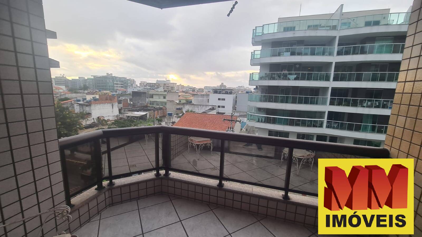 Apartamento à venda com 3 quartos, 128m² - Foto 9