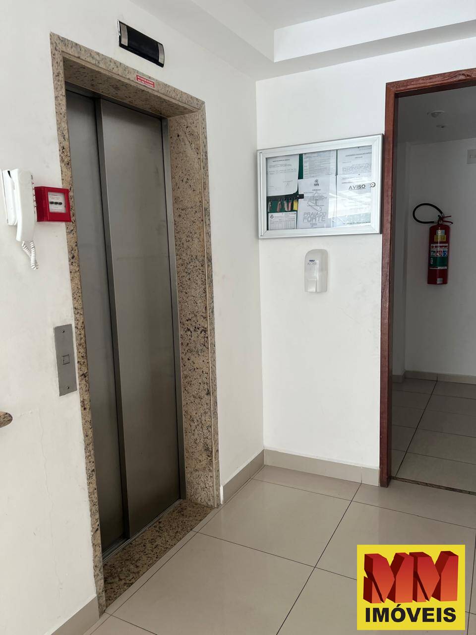 Apartamento à venda com 1 quarto, 75m² - Foto 4