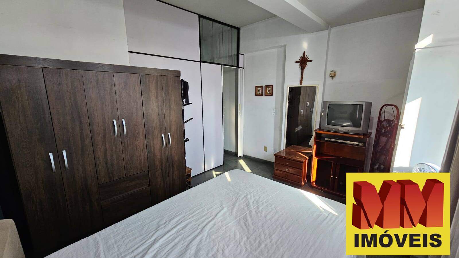 Apartamento à venda com 1 quarto, 46m² - Foto 12