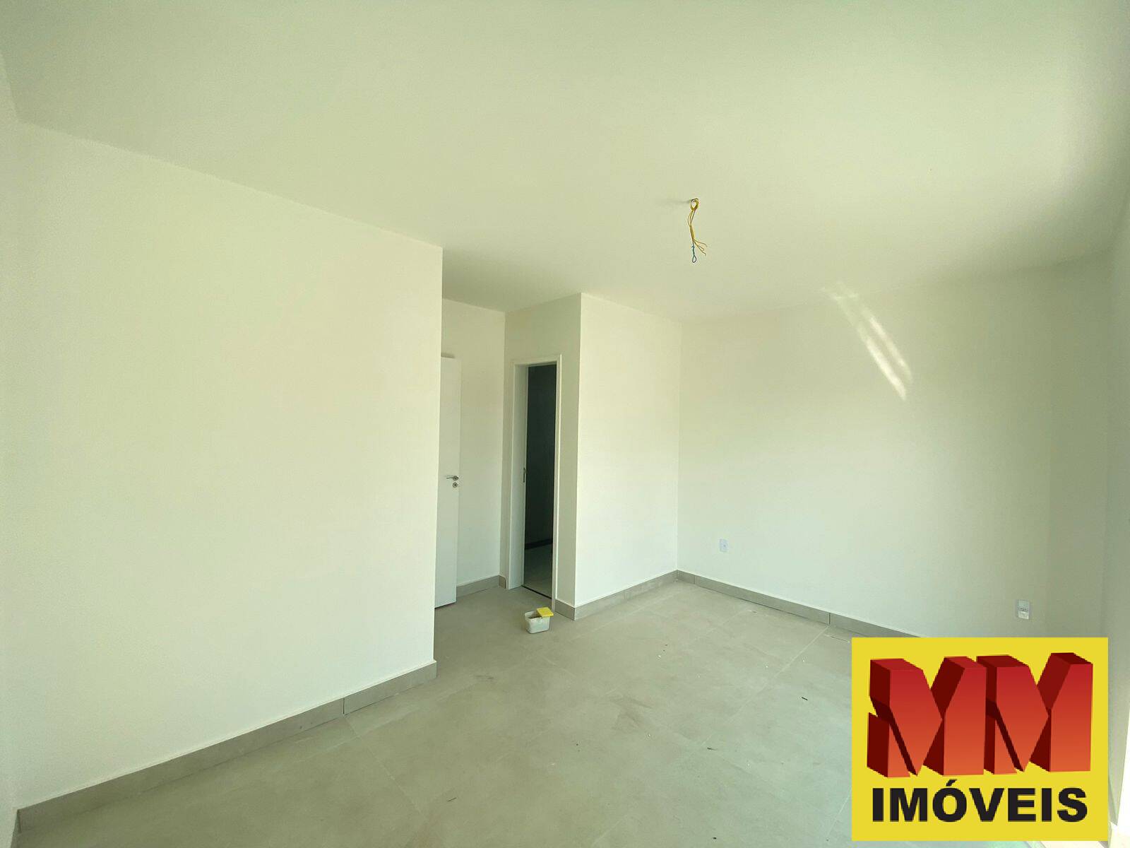 Casa à venda com 4 quartos, 100m² - Foto 16