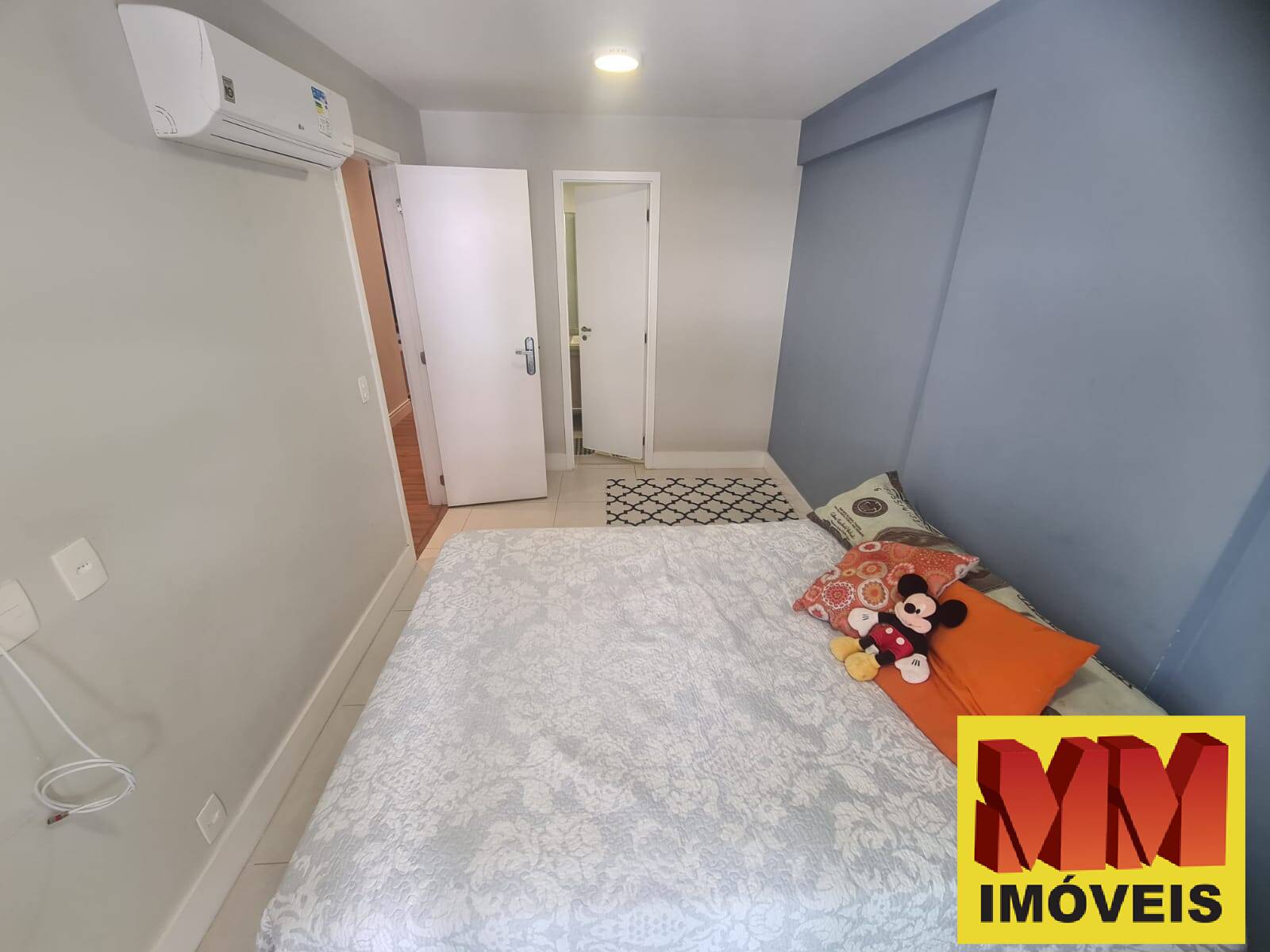 Apartamento à venda com 3 quartos, 105m² - Foto 30