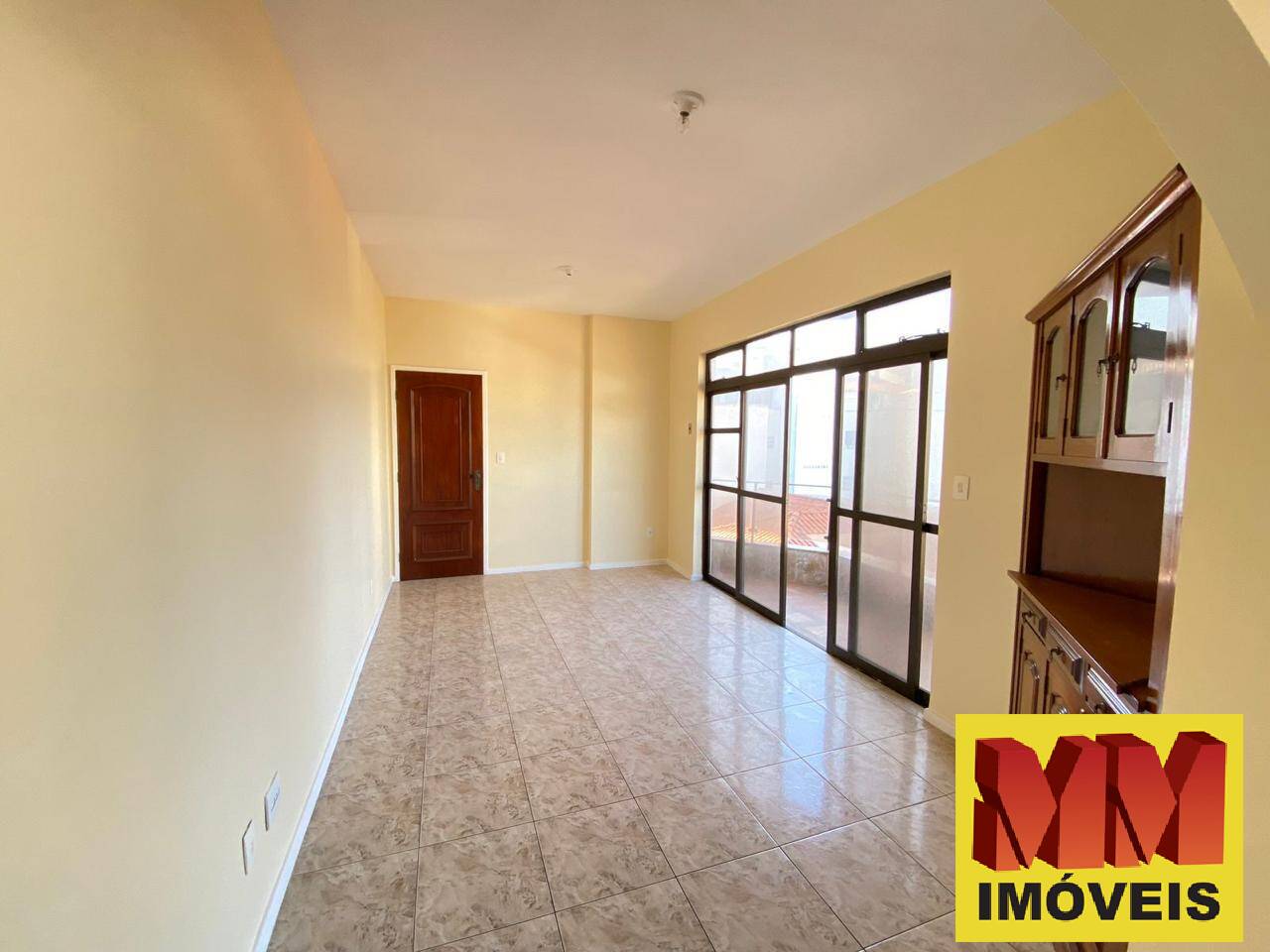 Apartamento à venda com 3 quartos, 140m² - Foto 5