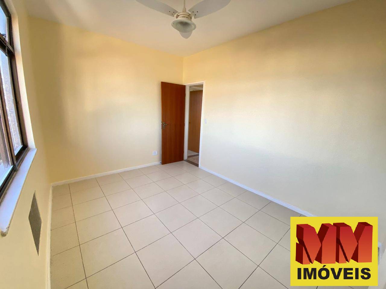 Apartamento à venda com 3 quartos, 140m² - Foto 13