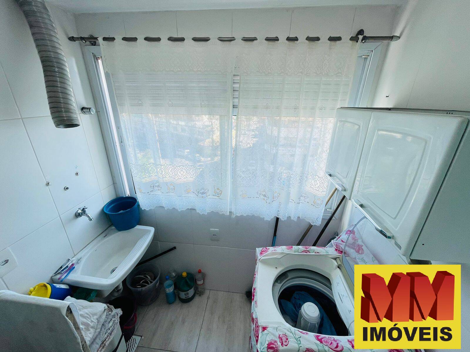 Apartamento à venda com 2 quartos, 65m² - Foto 11