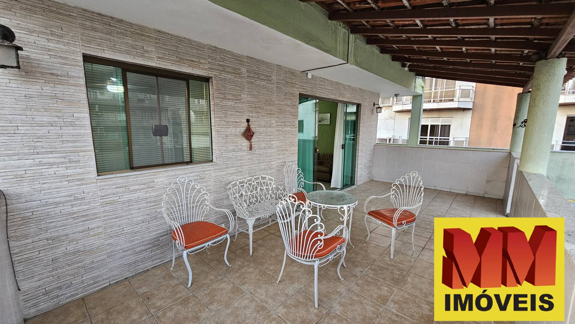 Cobertura à venda com 3 quartos, 100m² - Foto 2