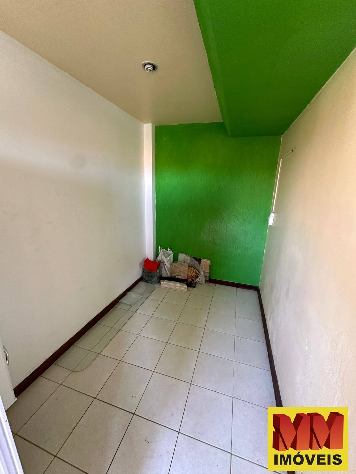 Apartamento para alugar com 2 quartos, 95m² - Foto 18