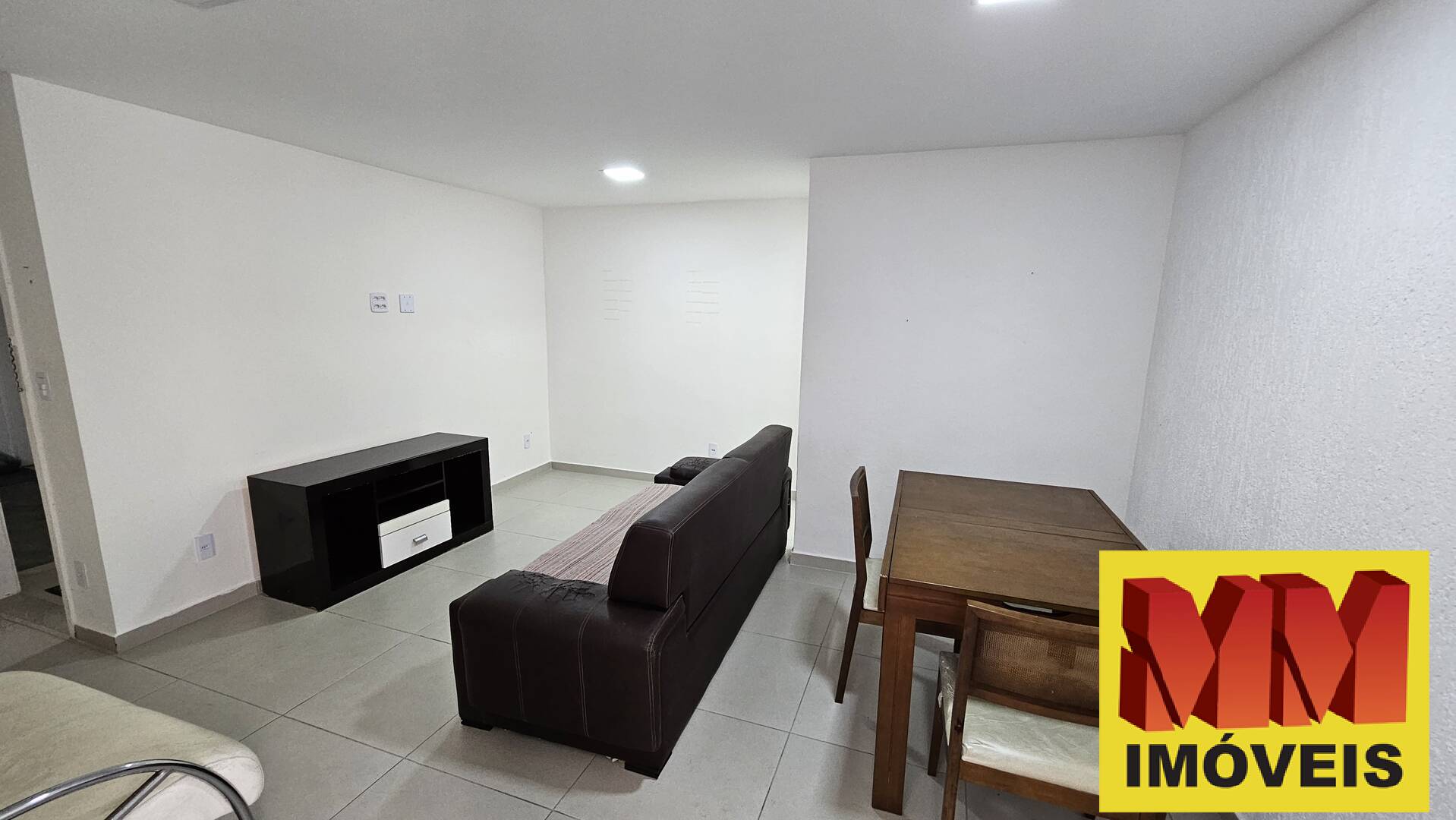 Apartamento para alugar com 1 quarto, 50m² - Foto 2