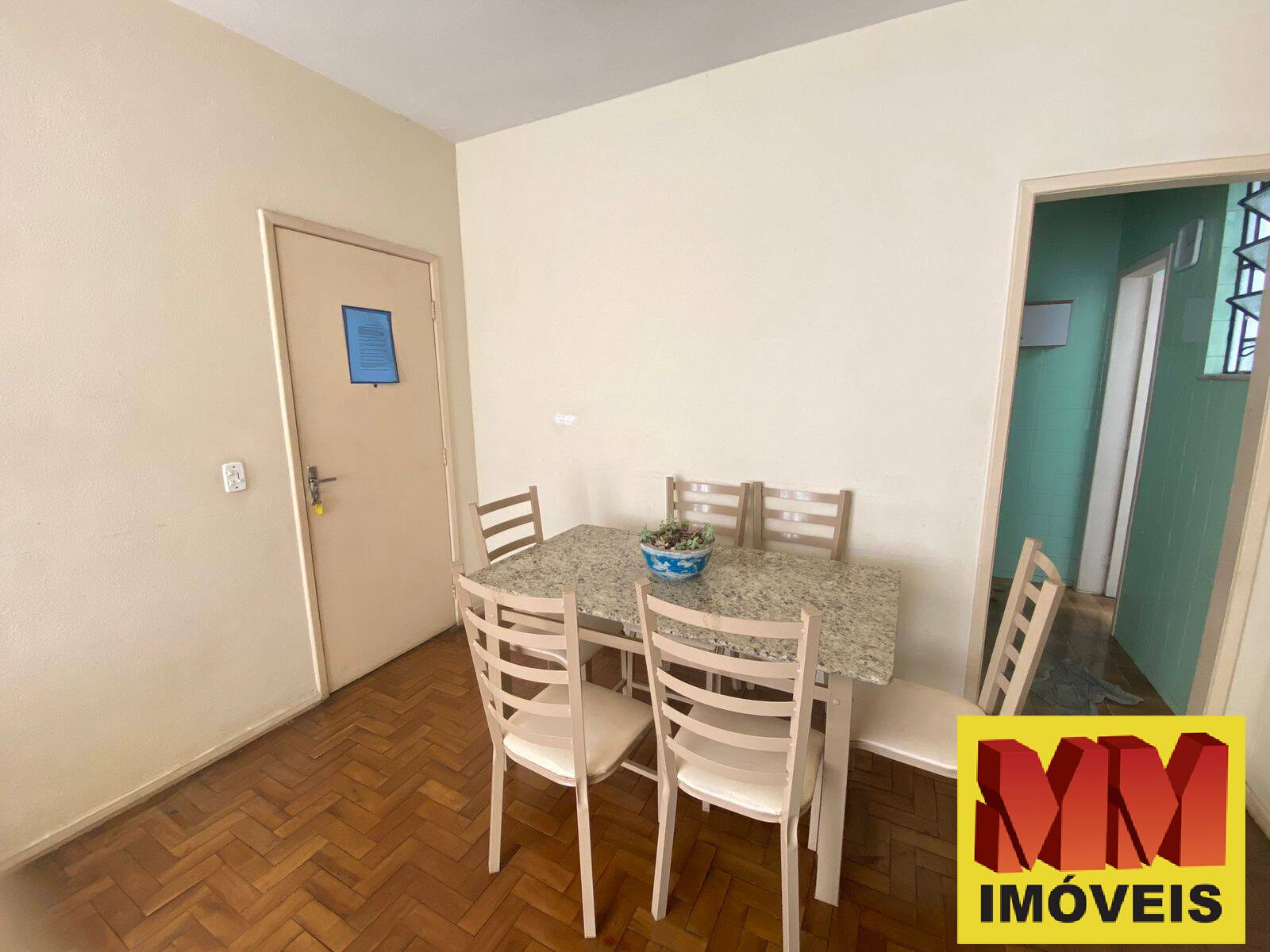 Apartamento à venda com 2 quartos, 60m² - Foto 7