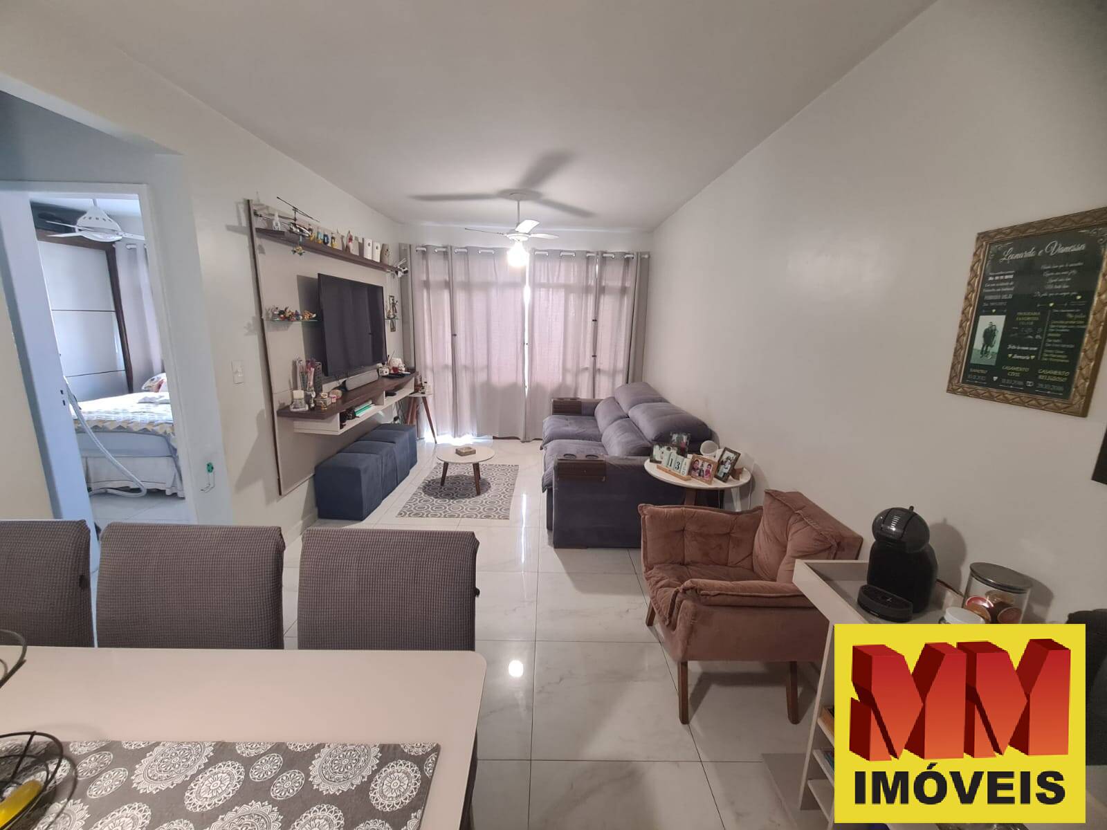 Apartamento à venda com 2 quartos, 95m² - Foto 2