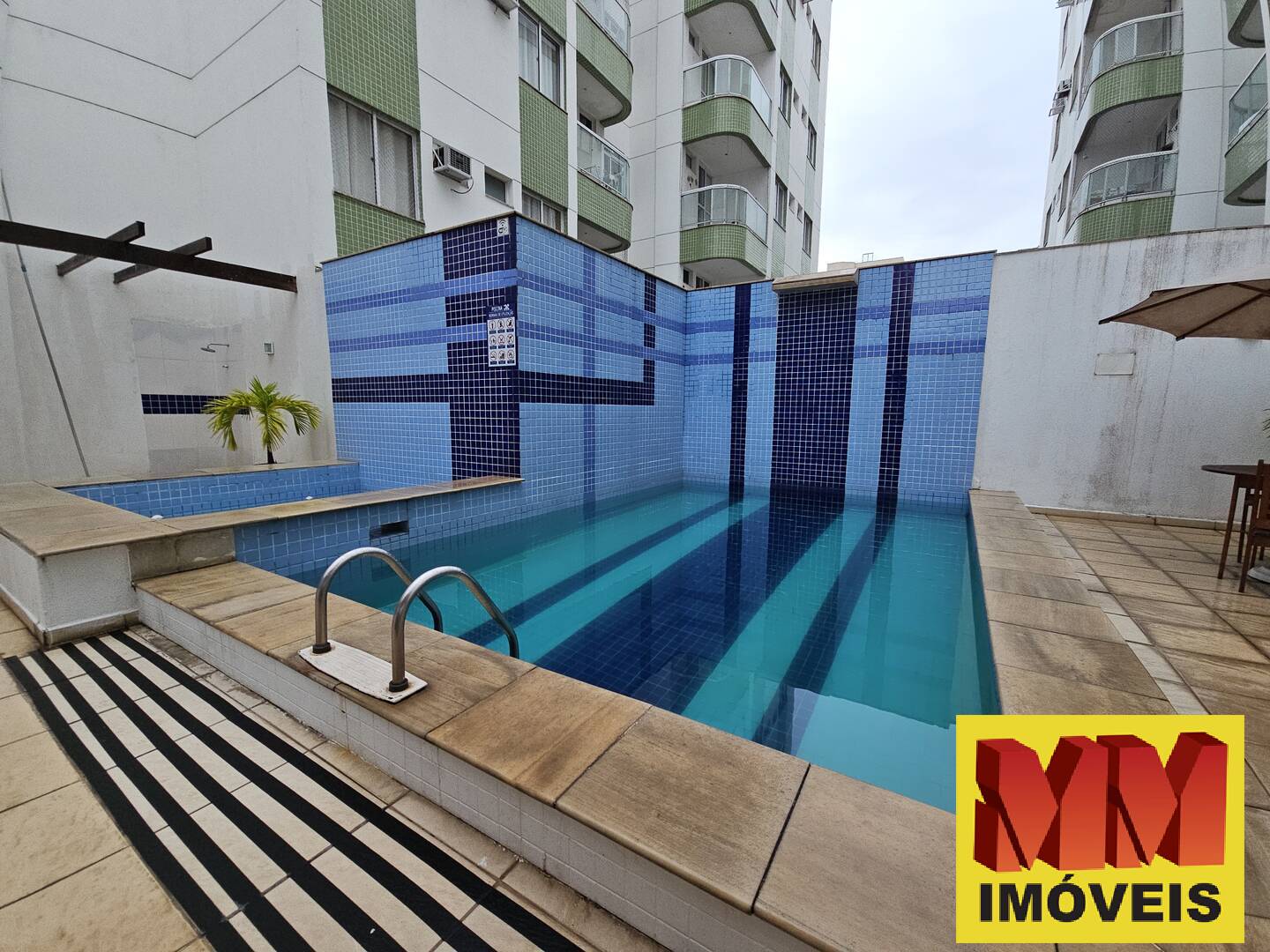 Apartamento à venda com 2 quartos, 60m² - Foto 15