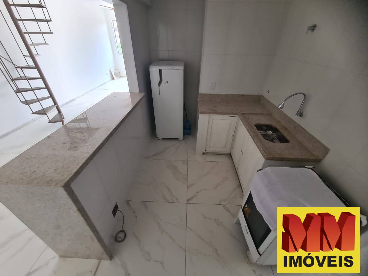 Cobertura à venda com 3 quartos, 143m² - Foto 9