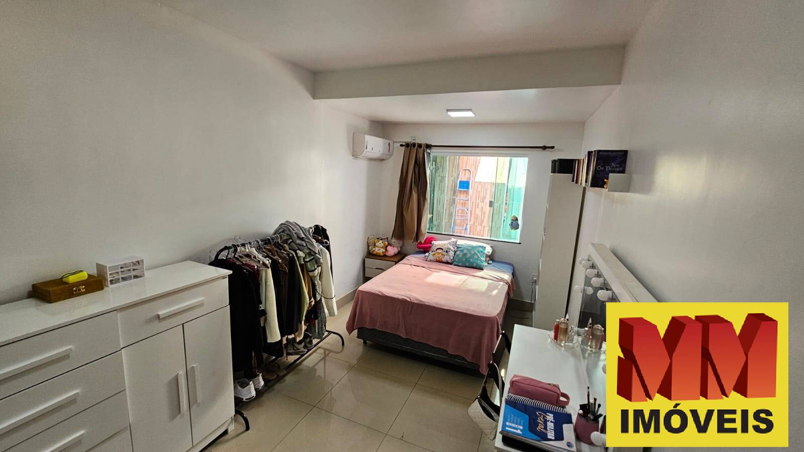 Casa à venda com 5 quartos, 127m² - Foto 12