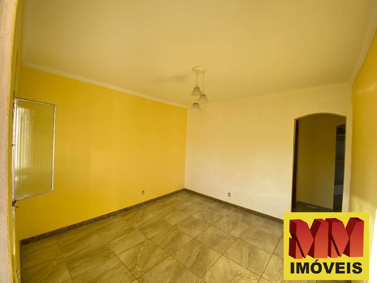 Casa à venda com 3 quartos, 220m² - Foto 5