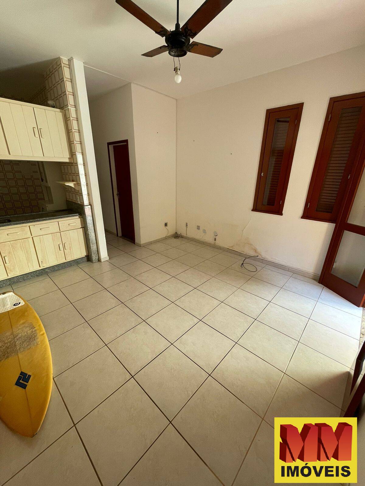 Apartamento à venda com 1 quarto, 46m² - Foto 2