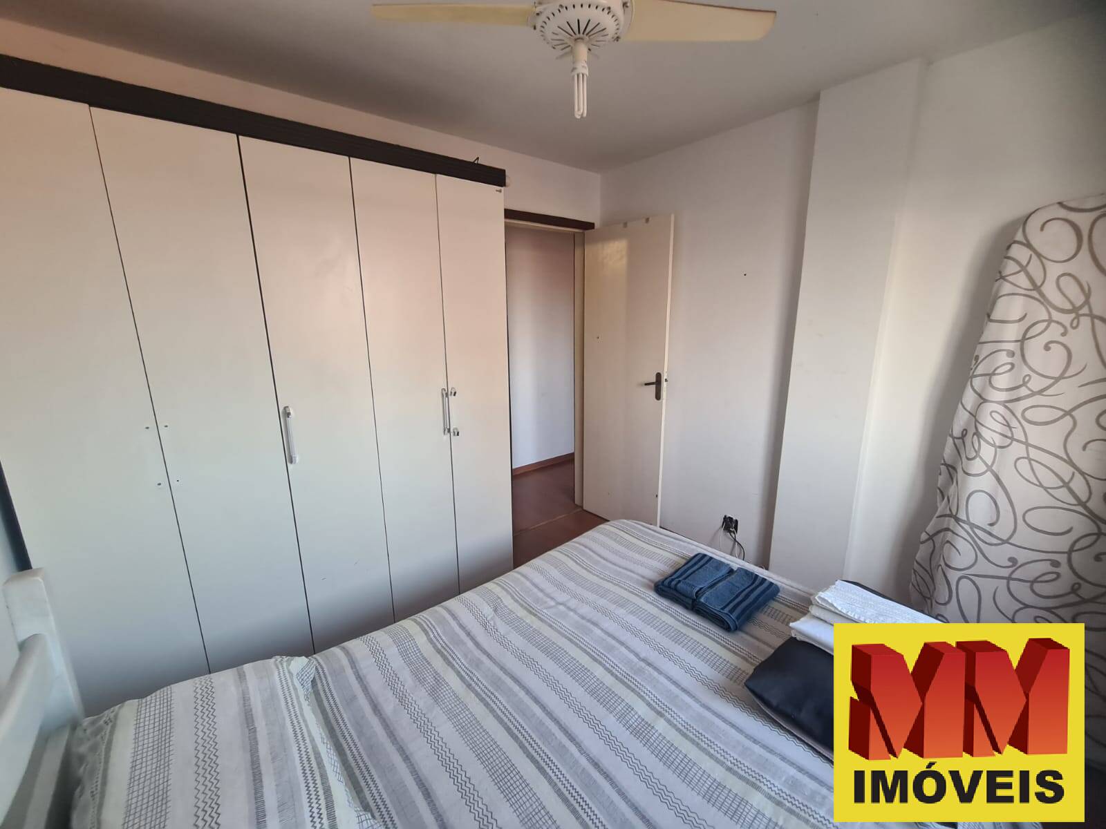 Apartamento à venda com 2 quartos, 81m² - Foto 28