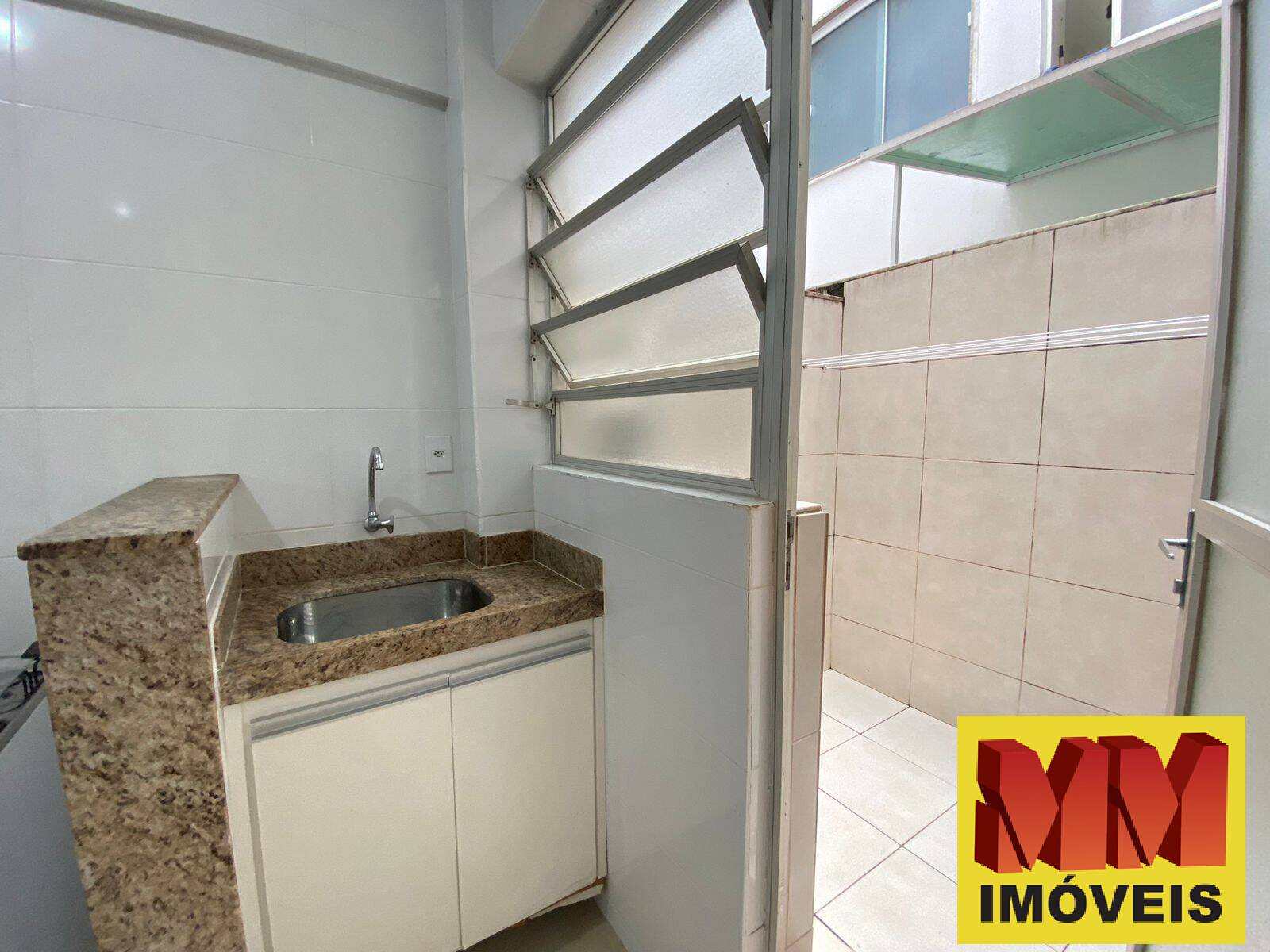 Apartamento à venda com 2 quartos, 68m² - Foto 7