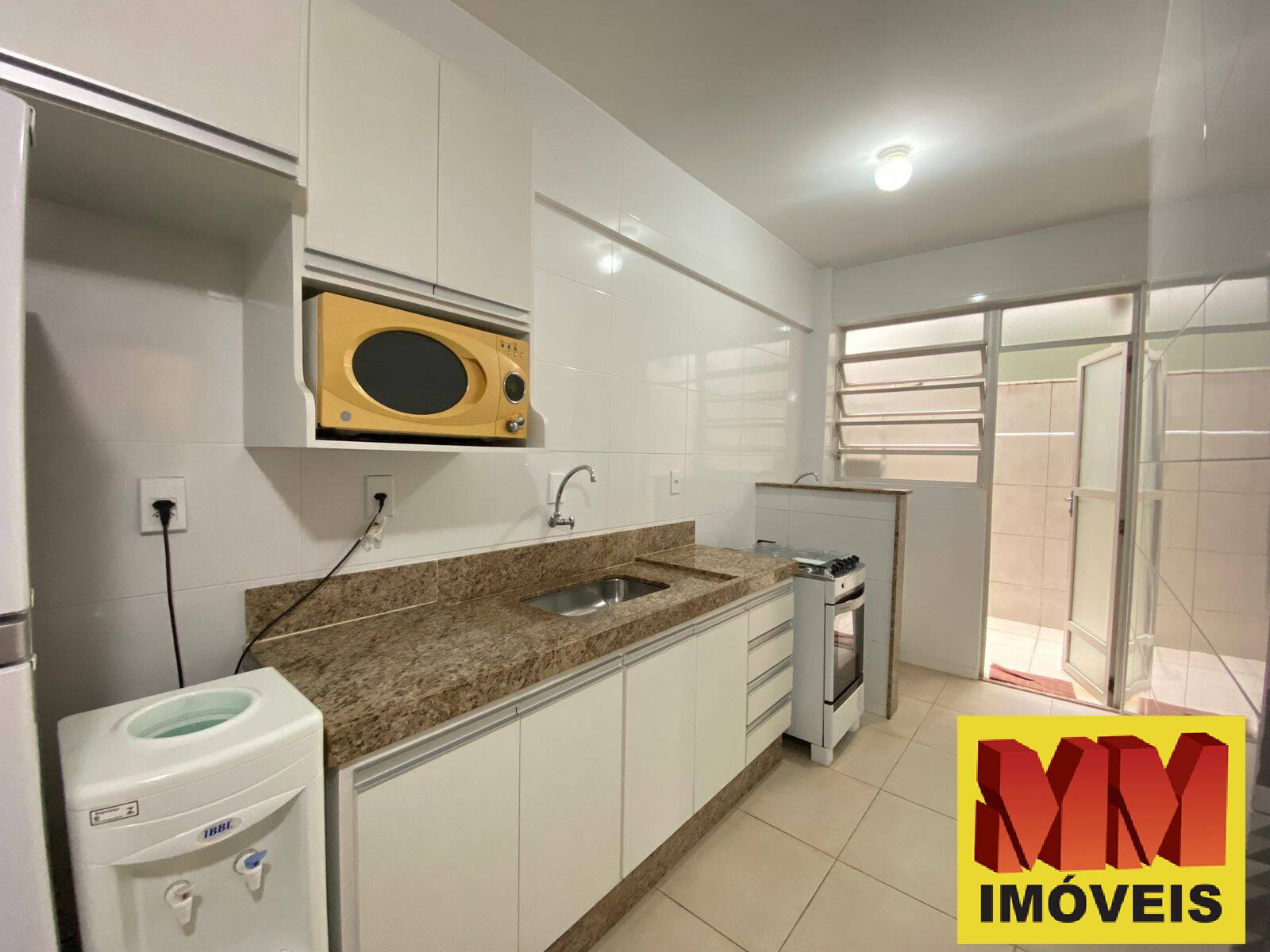 Apartamento à venda com 2 quartos, 68m² - Foto 6