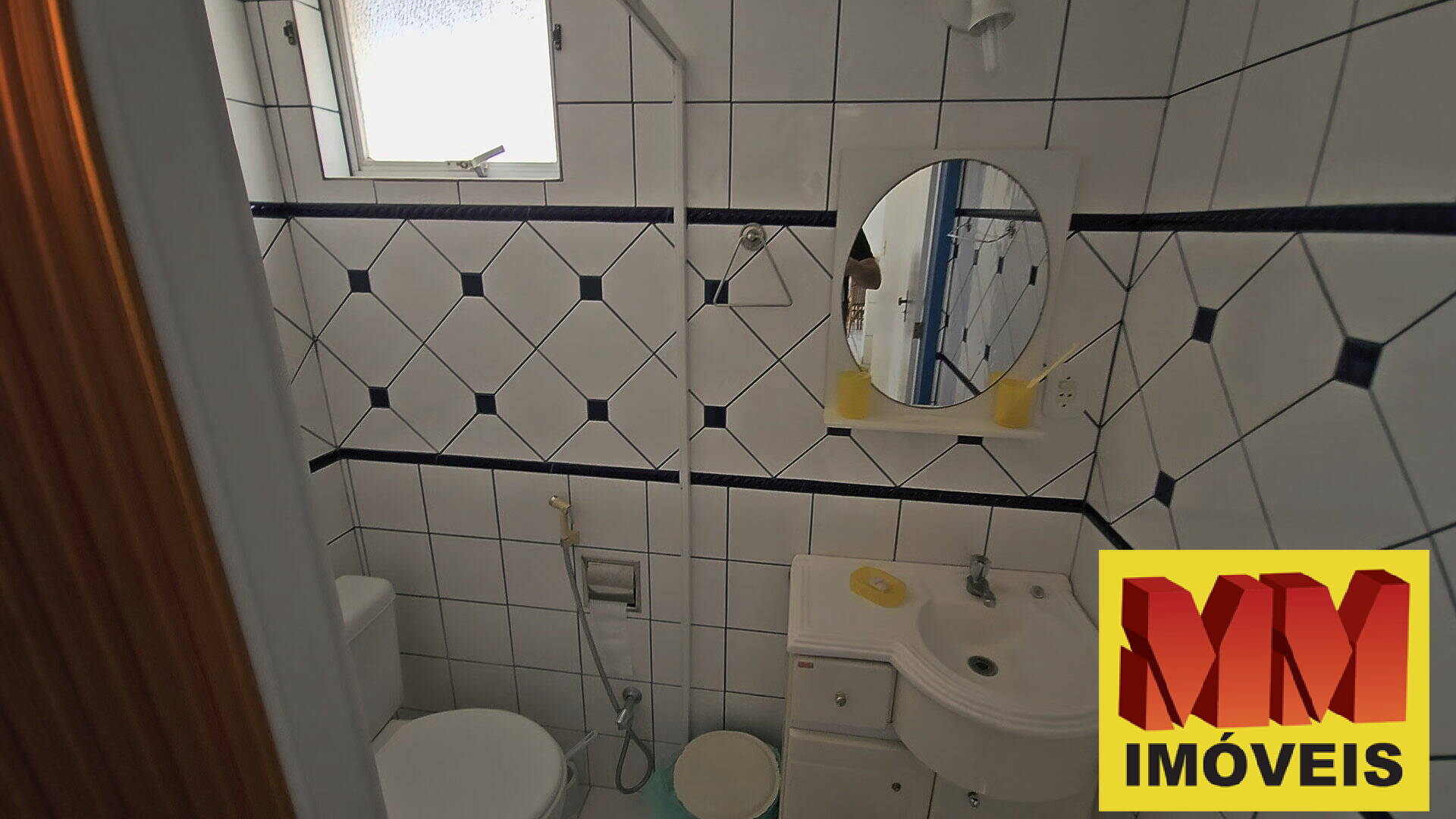 Apartamento à venda com 2 quartos, 75m² - Foto 12