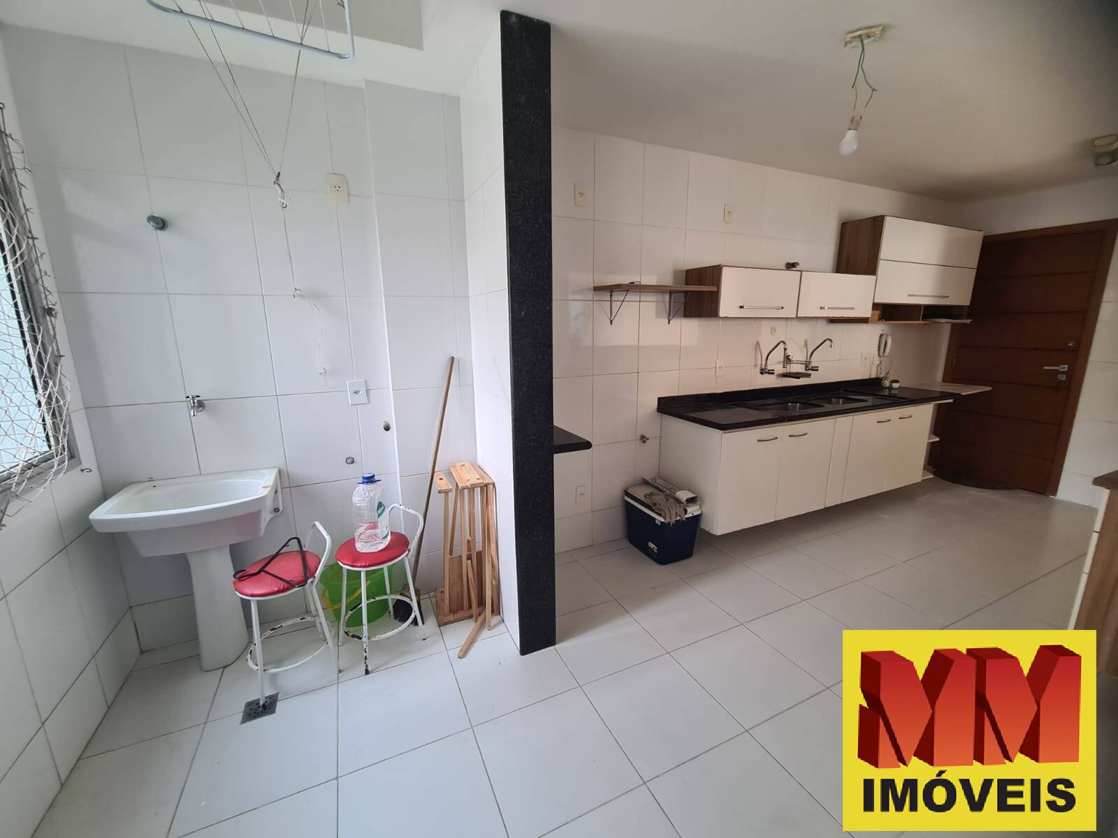 Apartamento à venda com 3 quartos, 156m² - Foto 11