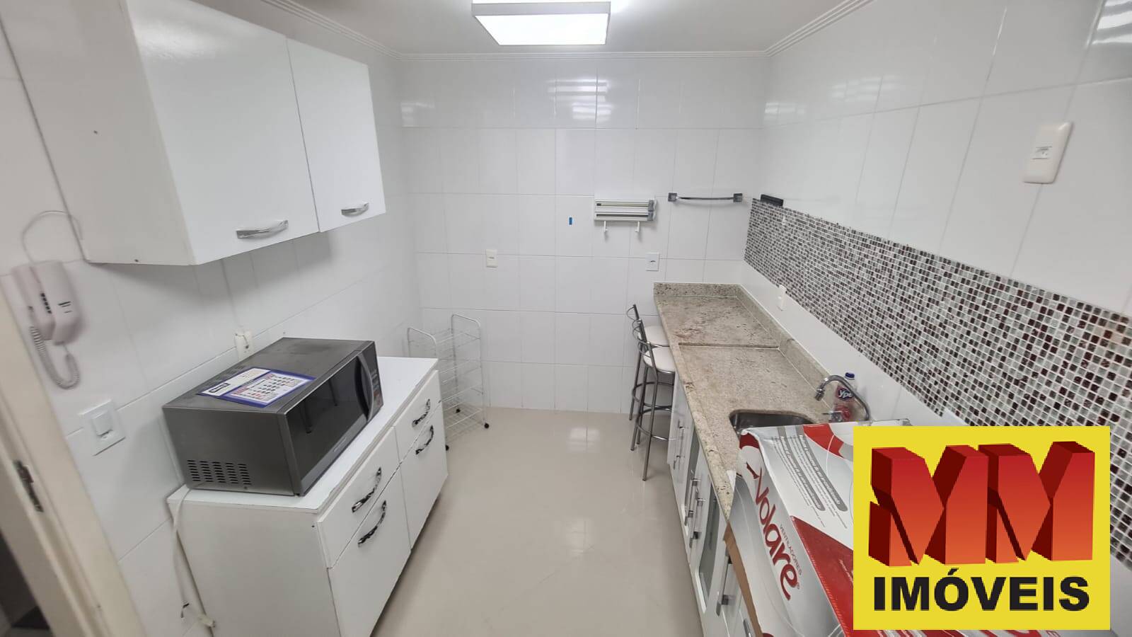 Apartamento à venda com 3 quartos, 180m² - Foto 13