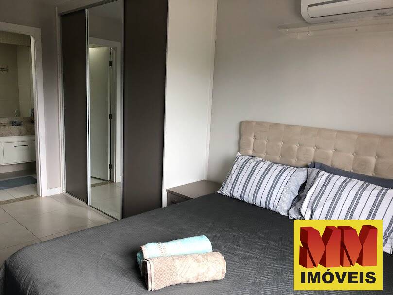 Apartamento à venda com 2 quartos, 70m² - Foto 15