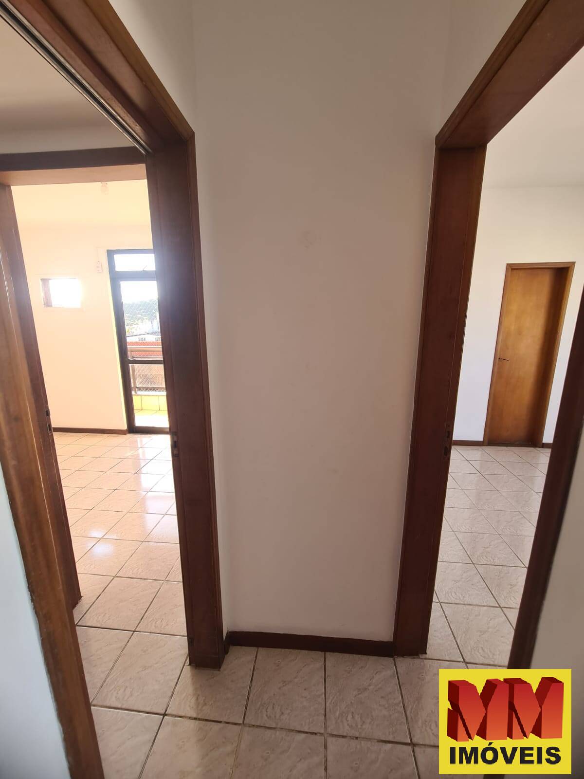 Cobertura para alugar com 3 quartos, 219m² - Foto 11