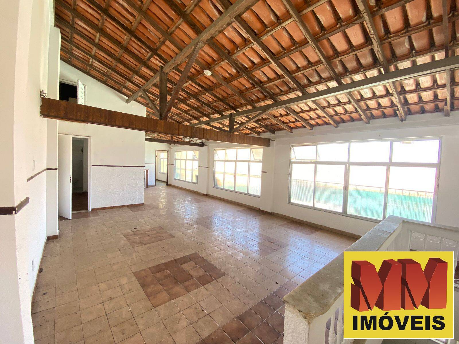 Casa à venda com 4 quartos, 240m² - Foto 24