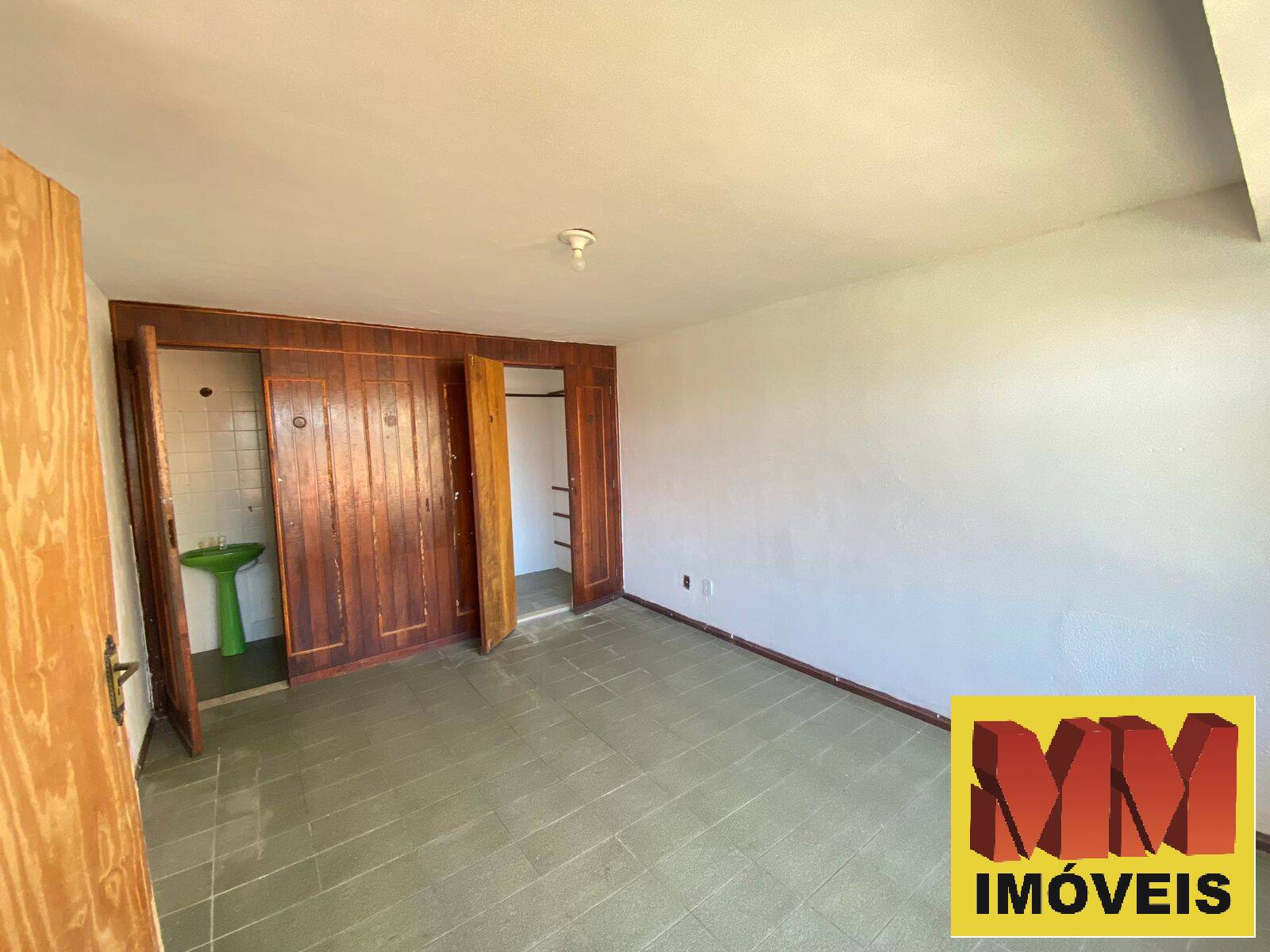 Casa à venda com 4 quartos, 240m² - Foto 28