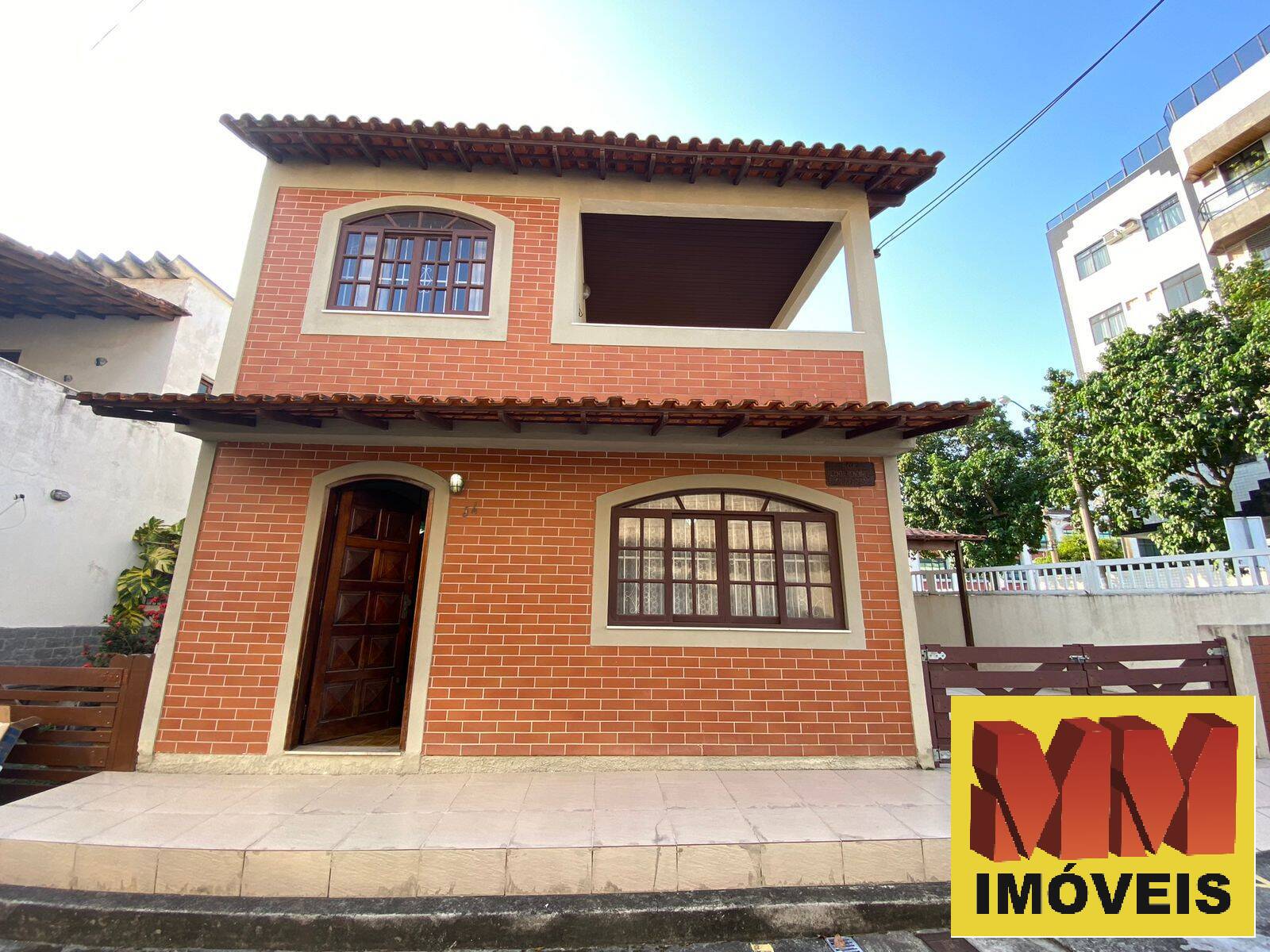 Casa de Condomínio à venda com 4 quartos, 113m² - Foto 1