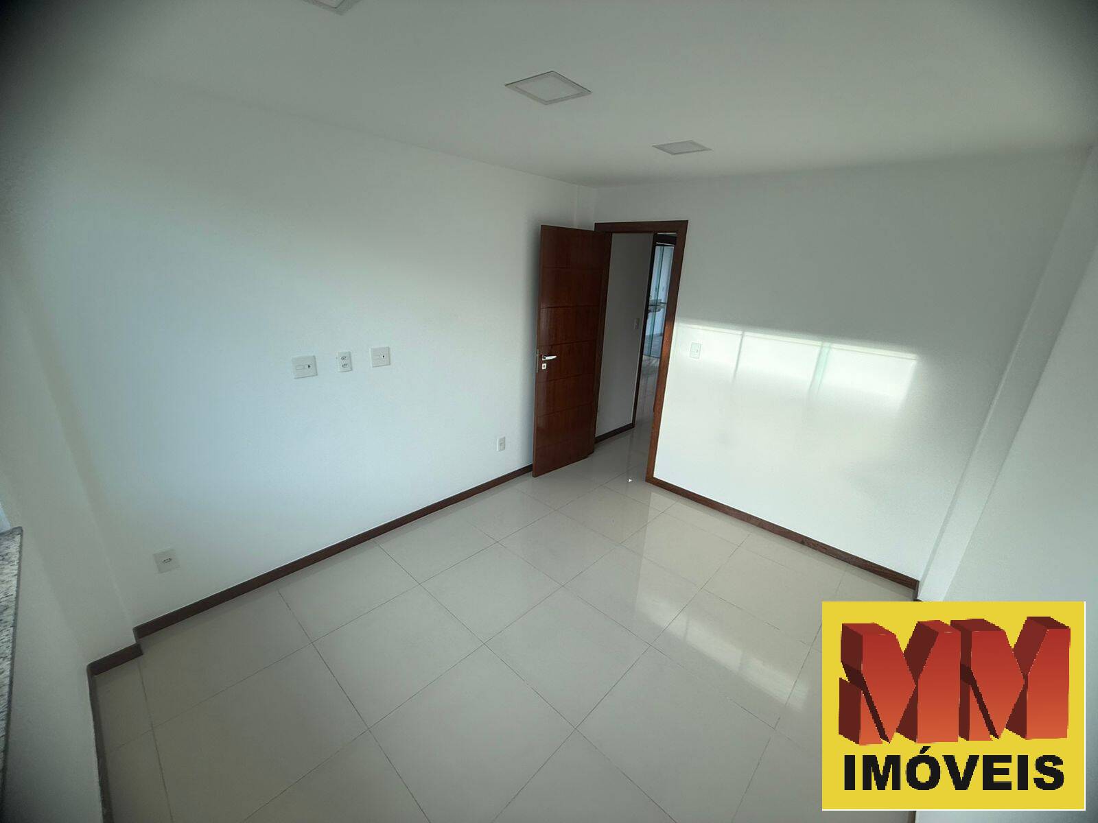 Casa de Condomínio para alugar com 4 quartos, 125m² - Foto 17