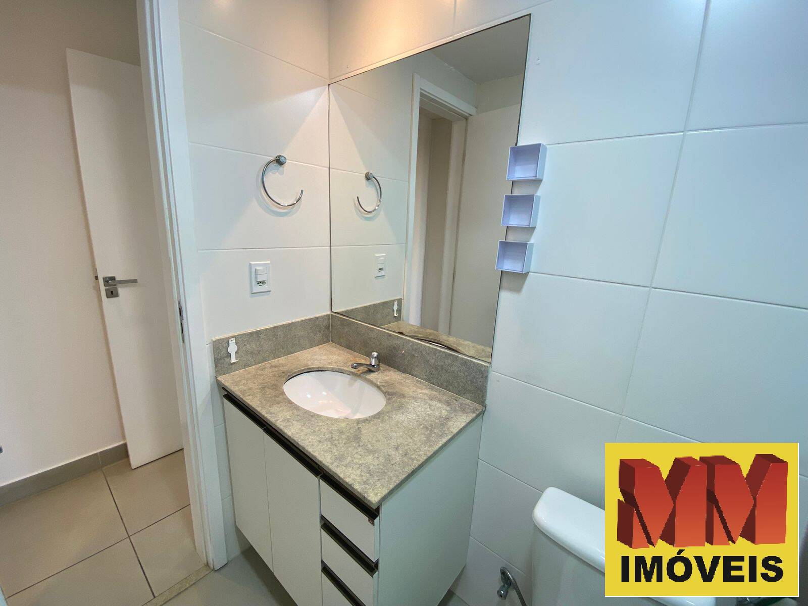 Apartamento à venda com 1 quarto, 70m² - Foto 18