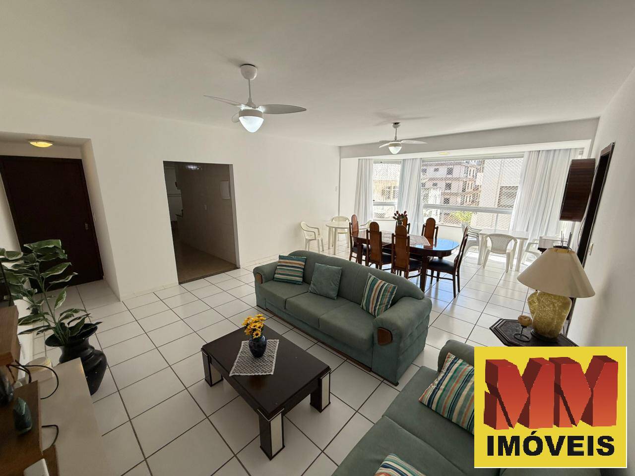 Apartamento à venda com 3 quartos, 160m² - Foto 4