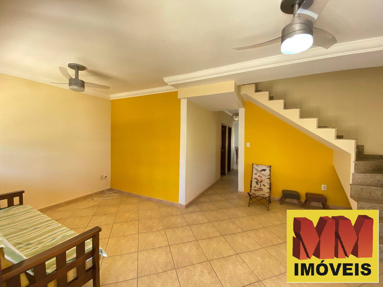 Casa de Condomínio à venda com 3 quartos, 213m² - Foto 3