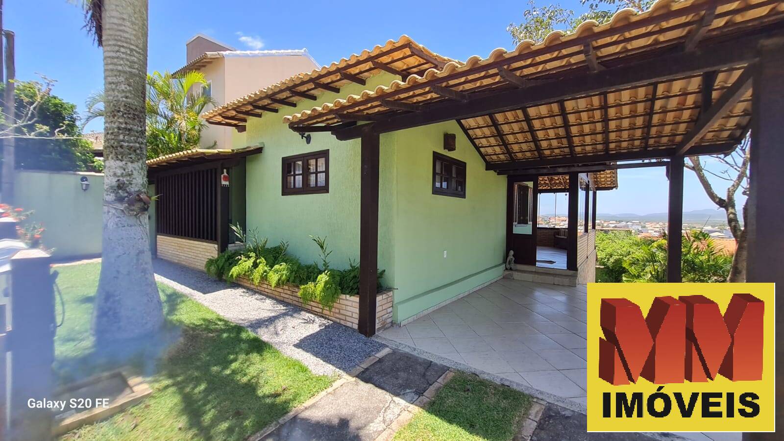 Casa de Condomínio à venda com 3 quartos, 158m² - Foto 1